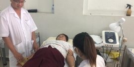 Điều trị bằng sóng xung kích Điều trị bằng sóng xung kích